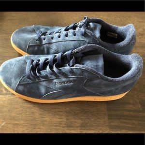 Mens Reebok blue suede sneakers